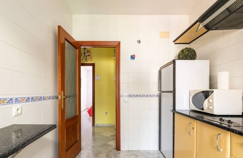 Bollullos de la Mitacion Apartment | Habitacion Matrimonio "namasté" Individual, con Cama de 135, Exterior con Todo
