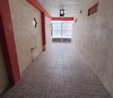 Matamoros House | Cozy Room with Queen Bed - Guest Rated 9.8, Family Friendly