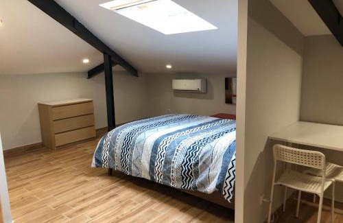 Deustuko San Pedro-Erribera Apartment | Cozy Room with Kitchen and Bath – Rated 8.3/10