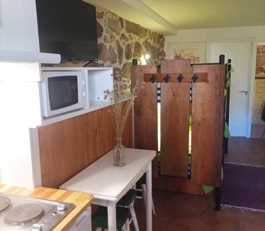 Maus de Salas Apartment | Family-Friendly Stay at Habitación do Xurés, Rated 9.7/10