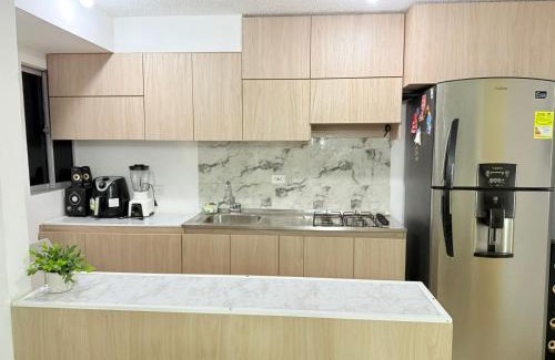 Soledad House | Habitación doble cerca aeropuerto,estadio y autobuses