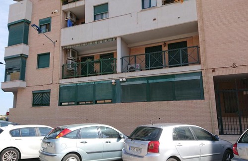 Alboraya House | Relaxing Double Room with Private Bath, Breakfast & Pool
