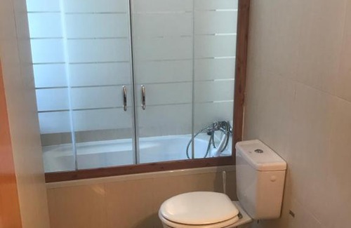 Angustias - Chana - Encina House | Independent Double Room with Shared Bath - Rated 9.1/10