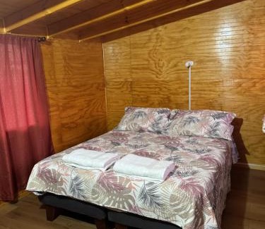 El Molle House | Cozy Shared Cabin Stay with Pool Access for Families