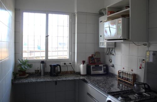 Villa Crespo House | Cozy Shared Room in Villa Crespo for Budget Travelers
