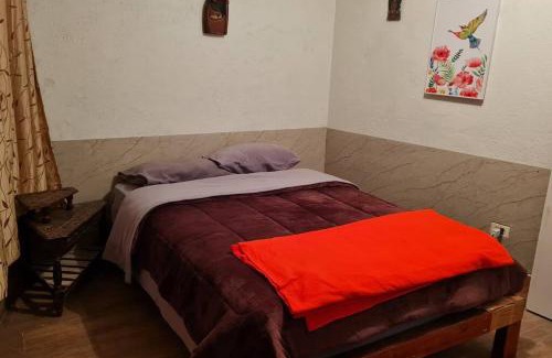 Papallacta Apartment | Inviting Room in Papallacta with Child-Friendly Amenities