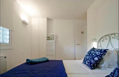 Sitges Town Center House | Prime Beachfront Room in Sitges with Pool & Ocean View