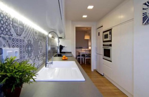 Sitges Town Center House | Prime Beachfront Room in Sitges with Pool & Ocean View