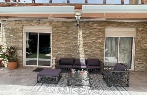 San Vicente del Raspeig House | Inviting Poolside Suite with Ocean Views & Top Guest Rating