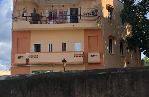 San Anton Apartment | Independent Room in Colonial Zone with Breakfast Included