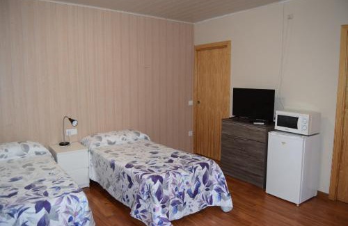 Valmuel Apartment | Inviting Independent Room II at Casa Rural Javier, Rated 9.2