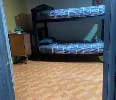 Curico Hostel | Habitación para 6 personas