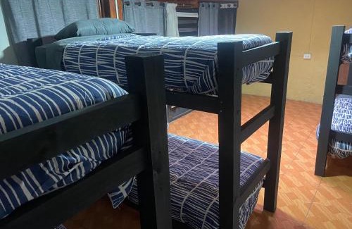 Curico Hostel | Habitación para 6 personas