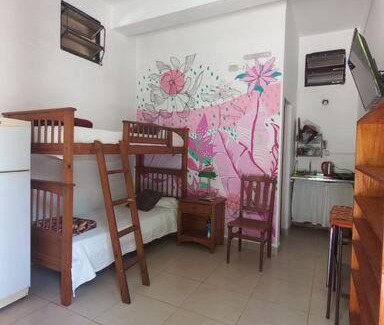 Palpala Apartment | Private Room: Child-Friendly Stay with Perfect Reviews