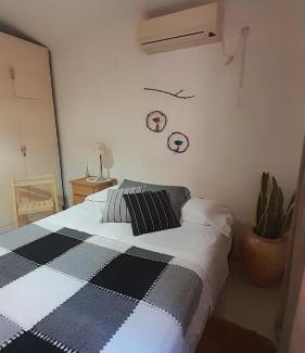 Santo Tome House | Private Room Perfect for Families Seeking Comfort