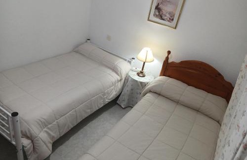 Toledo Bed & Breakfast | Cozy Double Room in Toledo with Kitchen & Pet-Friendly Stay