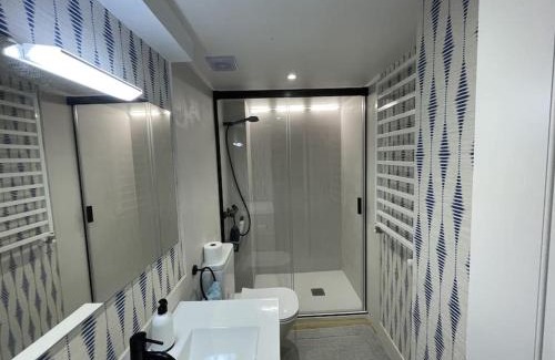 Getxo Apartment | Convenient Getxo Studio with Garage, Near Bilbao Center