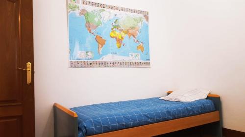 Zorrotza House | Cozy Retreat with Private Rooms and Child-Friendly Amenities