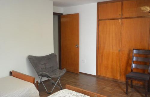 Salto House | Private 3B Room with Kitchen & High Guest Satisfaction