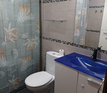Villena House | Cozy Villena Lavanda Room: Family-Friendly Retreat Awaits