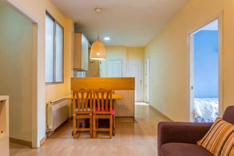 Adelfas House | Bright and Cozy Rooms Await You - Rated 8.4/10