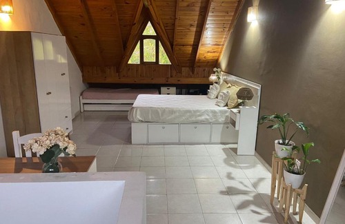 Vicente Lopez House | Comfortable Double Room in Family-Friendly Villa Adelina