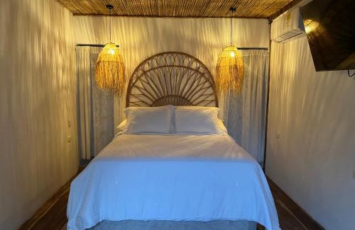 Mata de Platano Cabin | Inviting La casa de la Wii Mendihuaca with Pool & Pet-Friendly