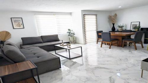 Zona Expo Apartment | Discover Ideal Rooms Near Expo Guadalajara for Families