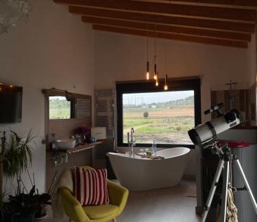 Ivanrey House | Charming Rooms Perfect for Family Getaways - Rated 9.9/10