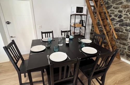 Biescas Apartment | Comfortable Rooms for Groups in Central Biescas