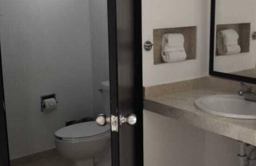 Tapachula Hotel | Relax at Habitat Inn with Pool, Spa & Family Amenities
