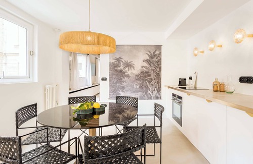 Saint-Germain-l'Auxerrois Apartment | Habitat Parisien 3BR3BA AC Louvre Rivoli Tuileries