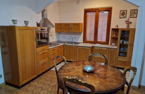 Montelaguardia Apartment | Cozy Habitat Vacation House in Perugia for Families