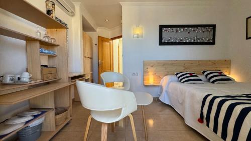 Pego House | Inviting Habitation Suite Pego with Sea View Near Denia
