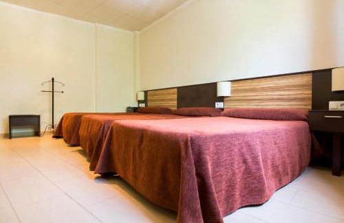 Villarrobledo Hotel | Discover Hotel Casa Lorenzo: Ideal for Families & Dining