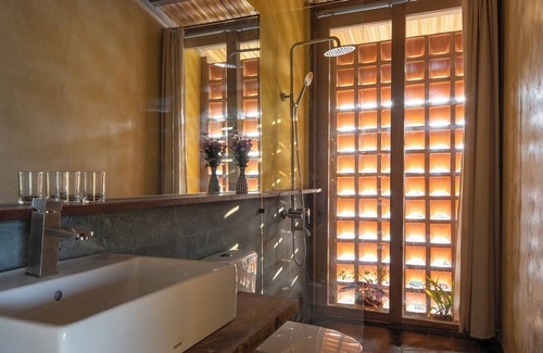 Hue Hotel | Hachi Homestay & Spa