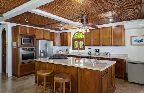 Playa Colorado House | Unforgettable Stay at Hacienda Colorado - Oceanfront Bliss