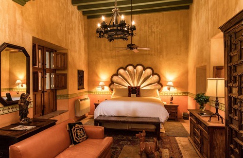 Centro Hotel | Experience Hacienda de los Santos: Guest Rated 9.8/10