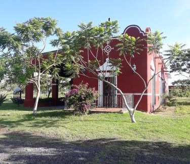 Jantetelco Hotel | Discover Hacienda Santa Clara: Pet-Friendly Paradise in Morelos