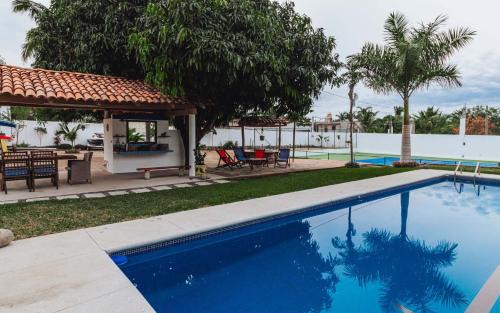 Boca de Iguanas House | Family-Friendly Hacienda Gonzalez Beach Retreat Awaits You