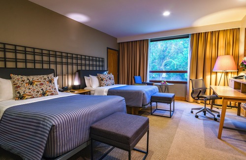 Jurica Hotel | Experience Elegance at Hacienda Jurica by Brisas Hotel