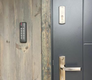 Zatory House | Drwalski Zakątek: Pet-Friendly Escape with Ocean View