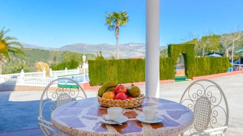 Priego de Cordoba House | Unforgettable Oceanfront Stay at Hacienda La Toscana