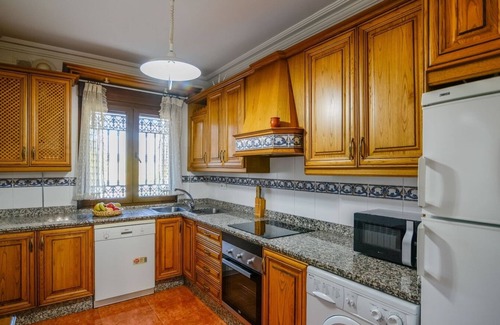 Priego de Cordoba Villa | Relaxing Retreat at Hacienda la Toscana in Priego de Córdoba