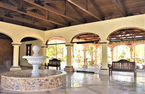 Puerto Penasco Hotel | Family-Friendly HACIENDA MONARCAS Resort with Pool Access