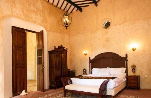 Tecoh Villa | Enchanting Hacienda Henequenera with Pool & Cenote Access