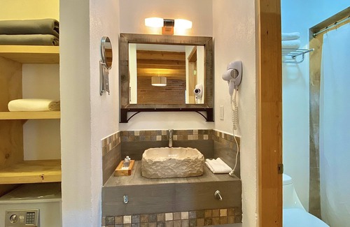 Huamantla Hotel | Relaxing Hacienda Soltepec Suites with Spa & Golf Access