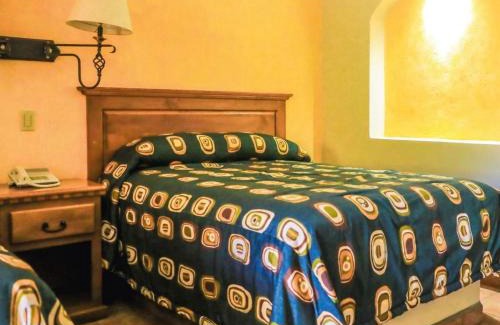 Loreto Hotel | Oceanfront Oasis at Hacienda Suites Loreto for Families