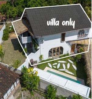 Watukarung House | Unforgettable Stay at Hacienda Villa Watukarung with Pool