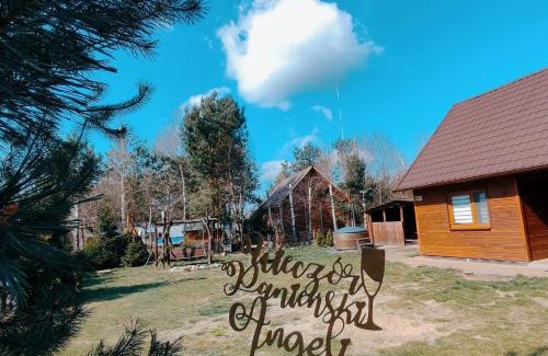 Okuninka Apartment | Discover Hacjenda Leśny Zaułek: Family-Friendly Retreat
